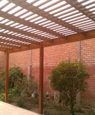 Fabricacion de techos de madera, techos sol y sombra, puertas de madera